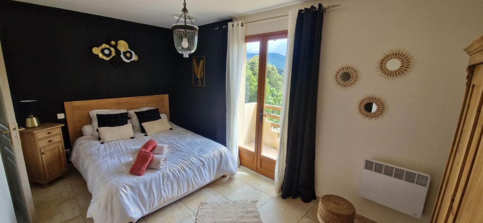 Mare E Monti Chez Thomas Et Magali Bed & Breakfast Vico Dış mekan fotoğraf